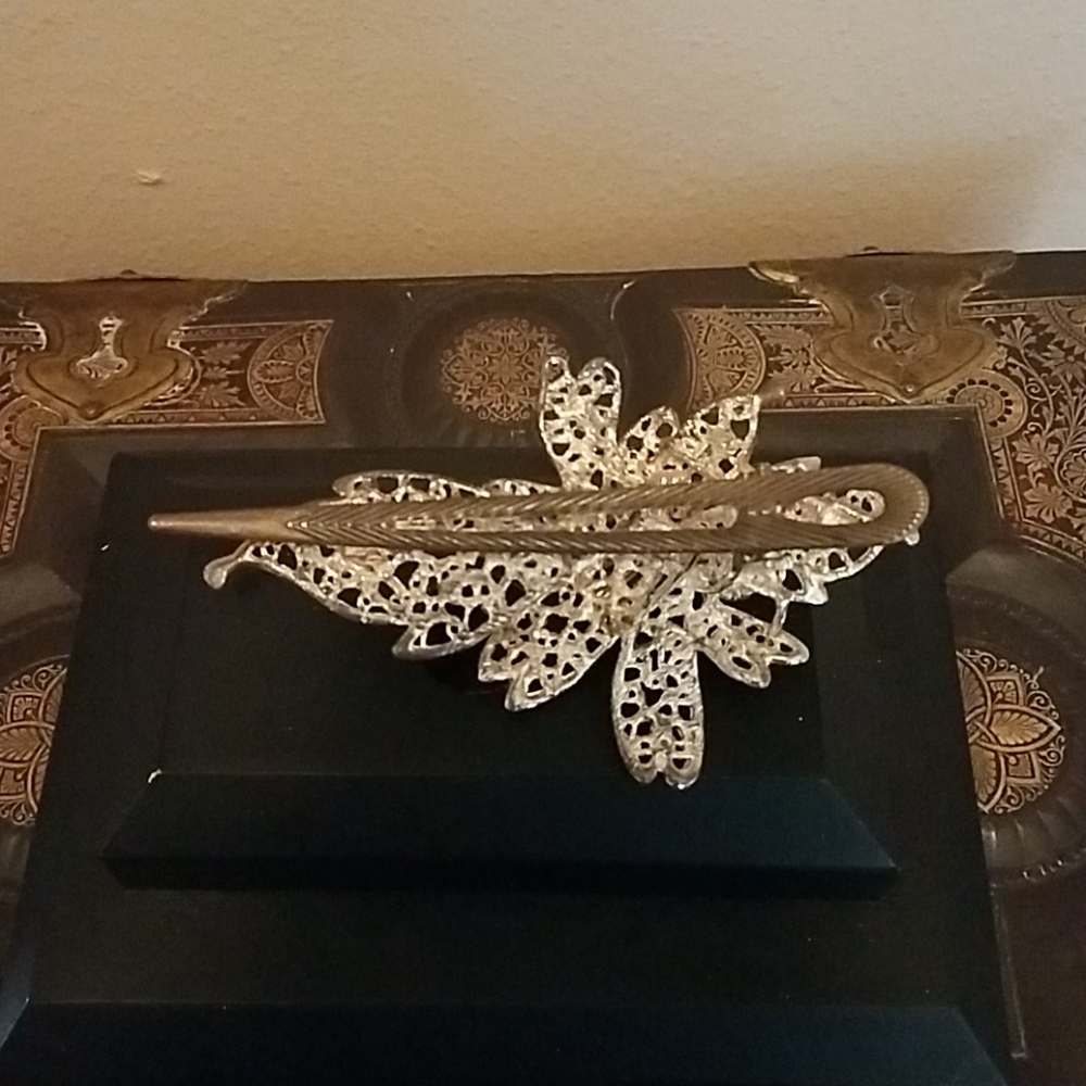 Hair Accessory - Picture 2 of 2
